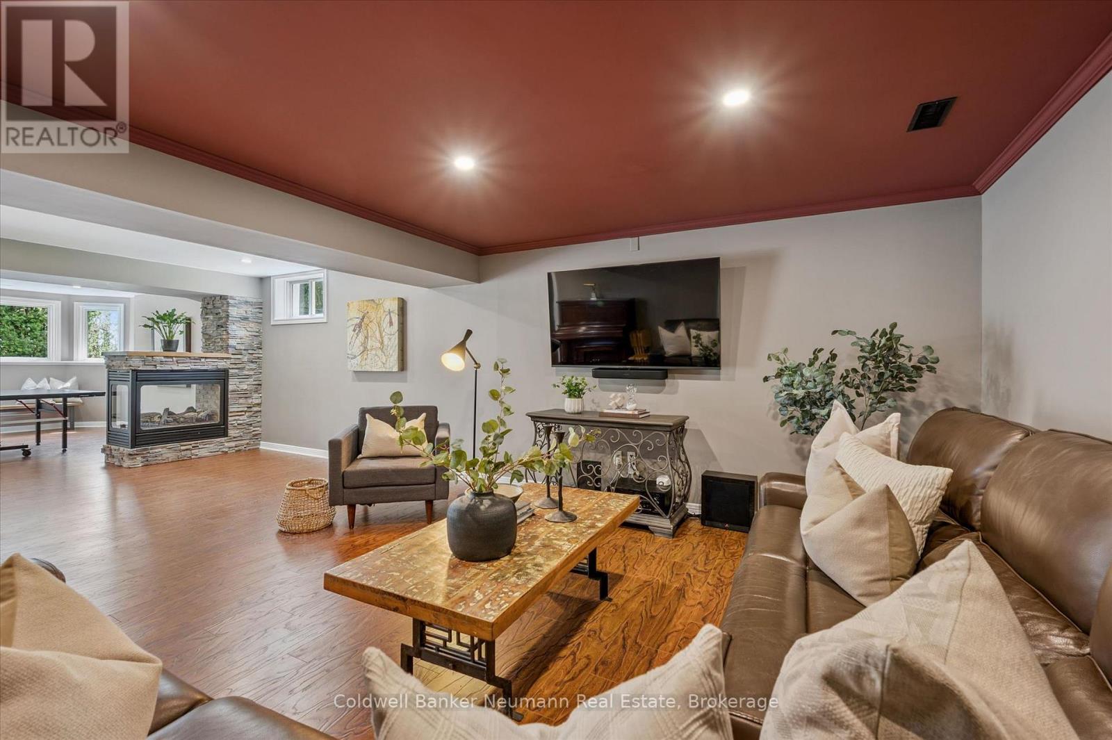 25 RIVERVIEW DRIVE - 29