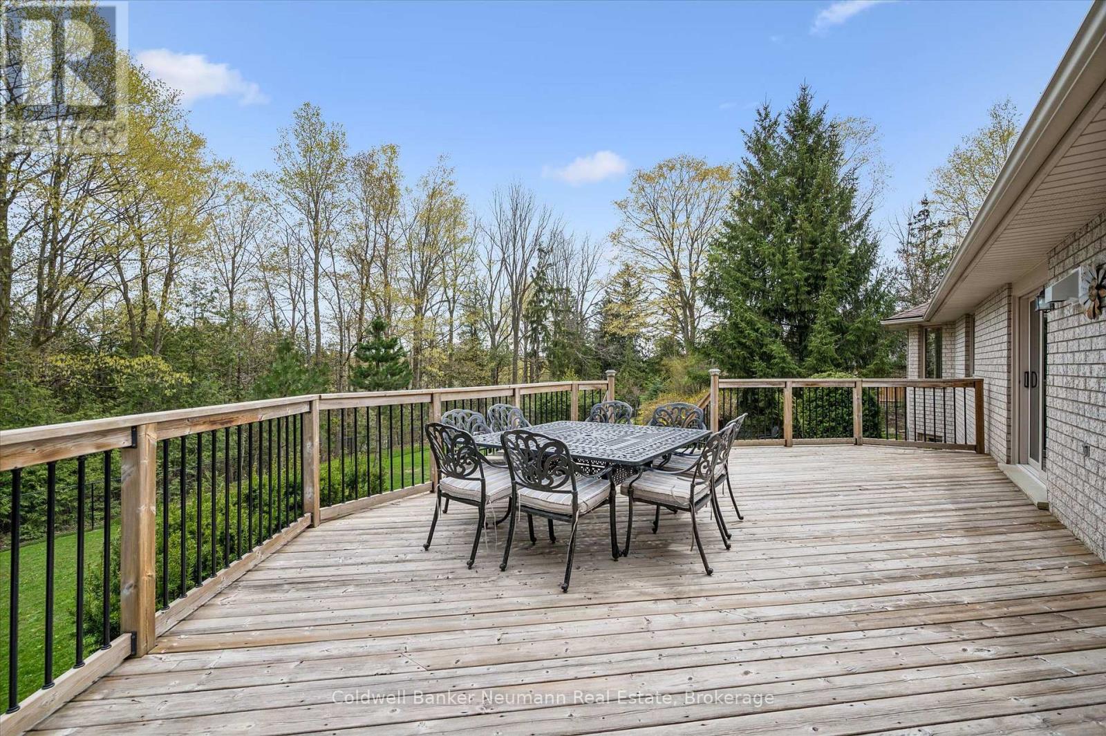 25 RIVERVIEW DRIVE - 38