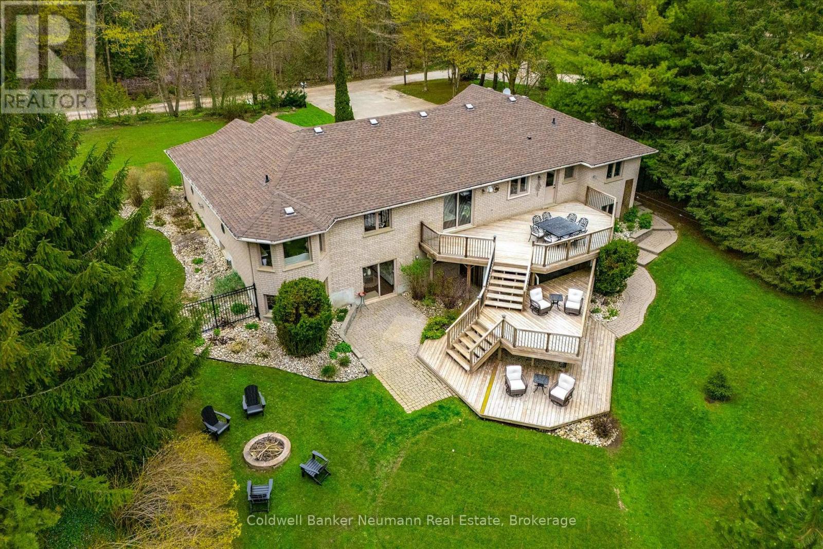 25 RIVERVIEW DRIVE - 46