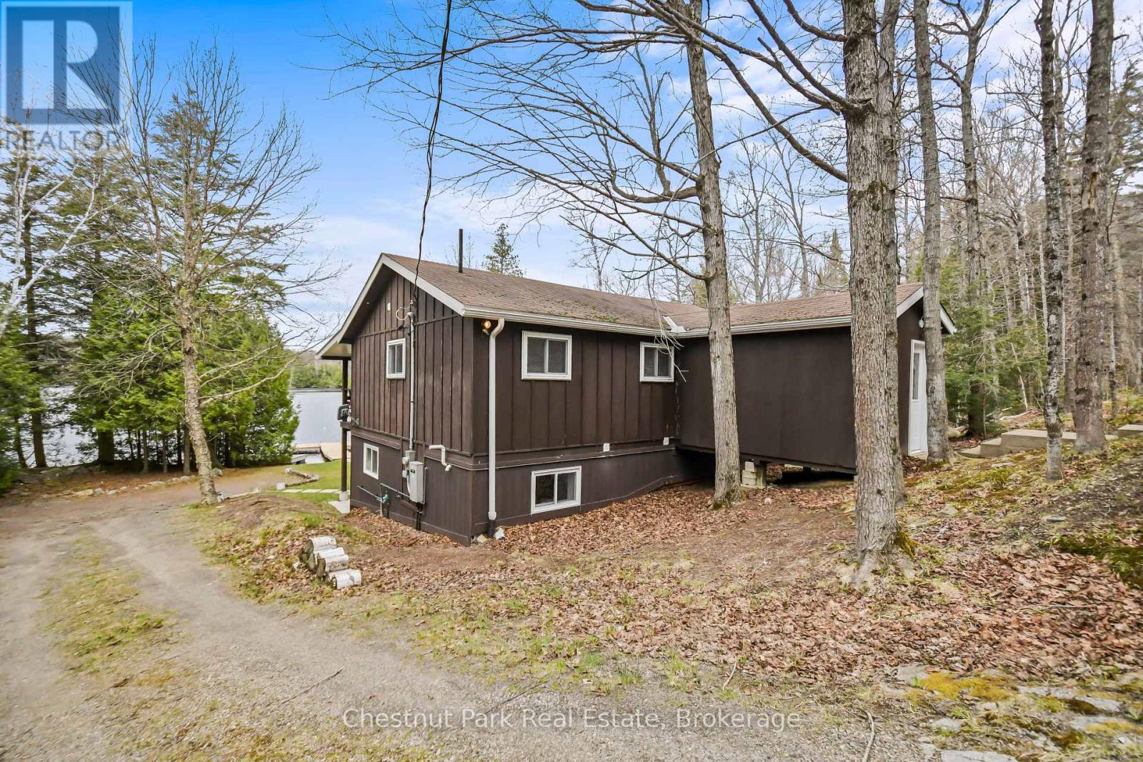 761 EMSDALE LAKE ROAD - 37