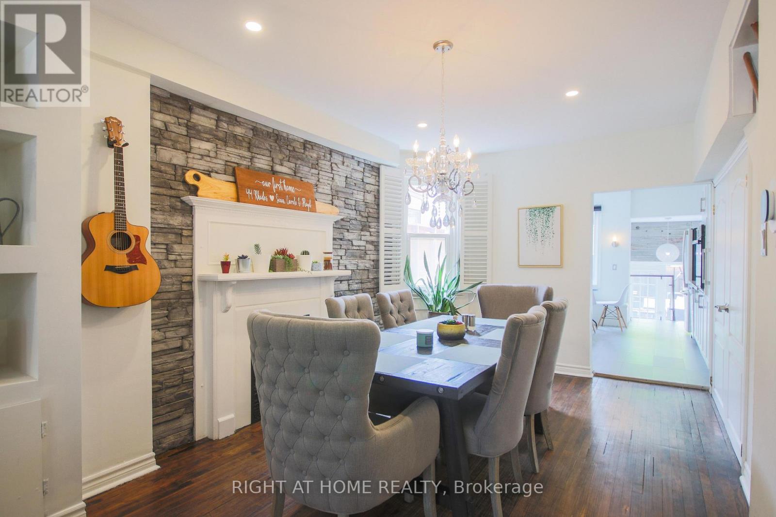 44 RHODES AVENUE - 6