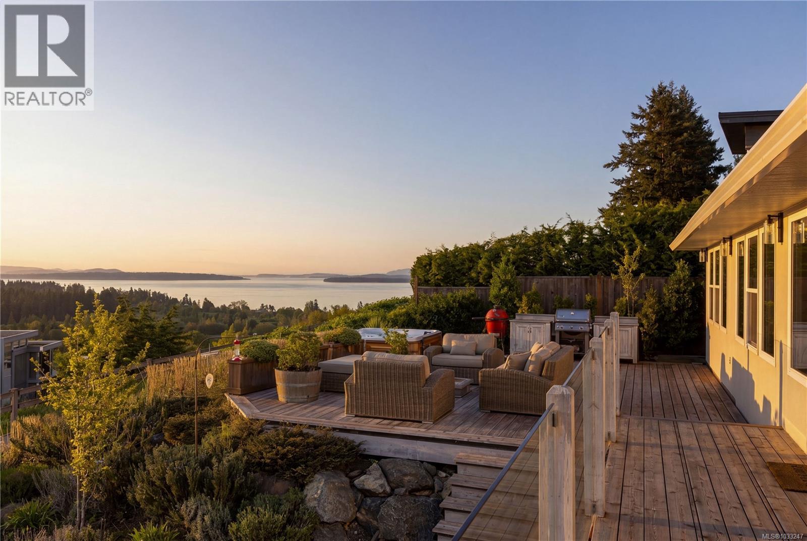  790 Del Monte Place, Saanich