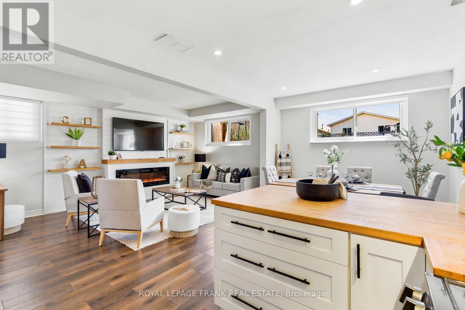 72 BROADLANDS CRESCENT - 10