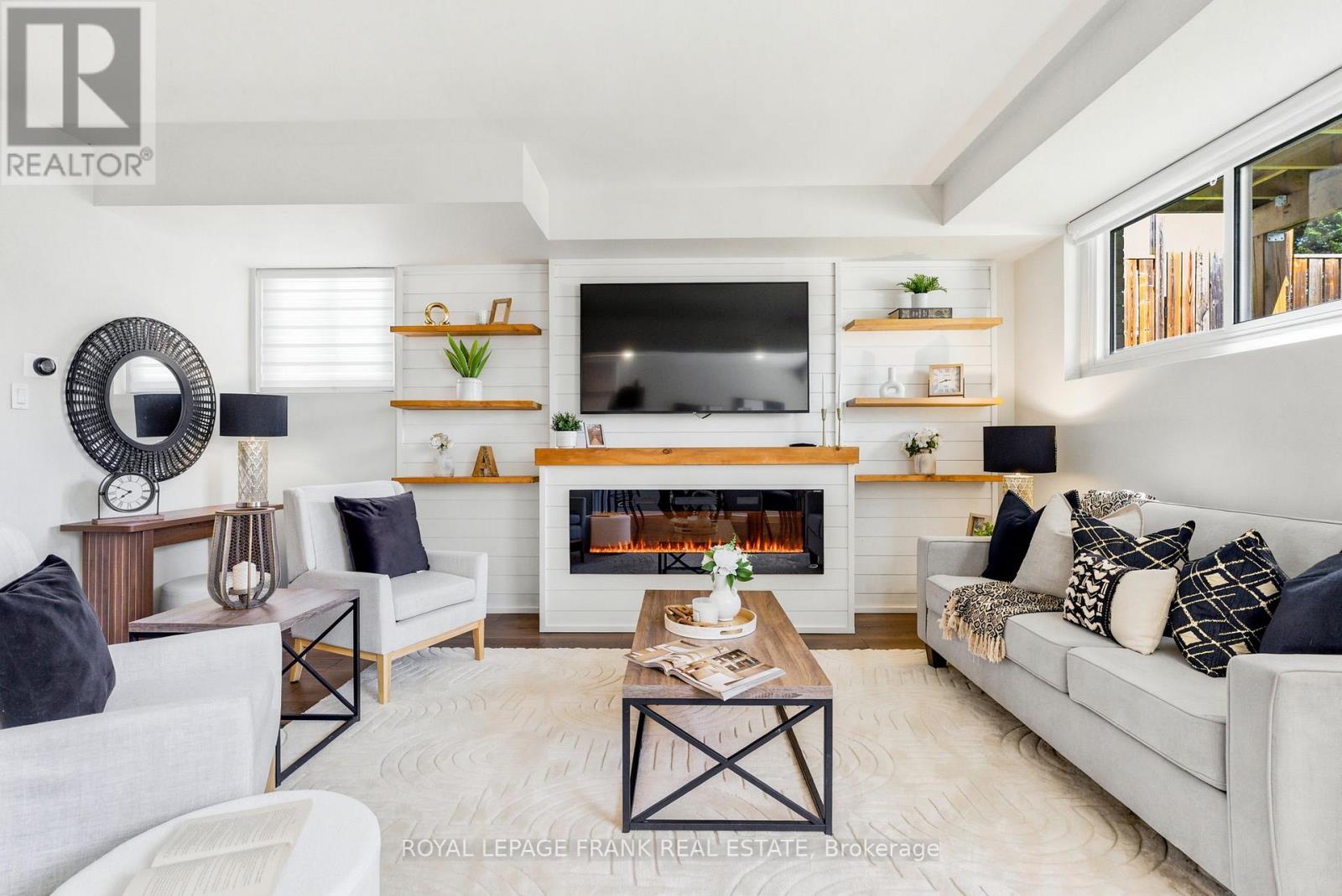 72 BROADLANDS CRESCENT - 13
