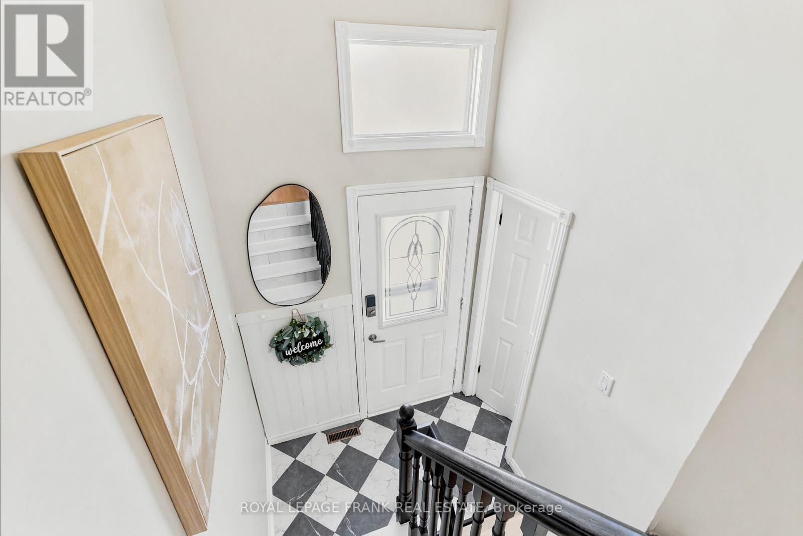 72 BROADLANDS CRESCENT - 3