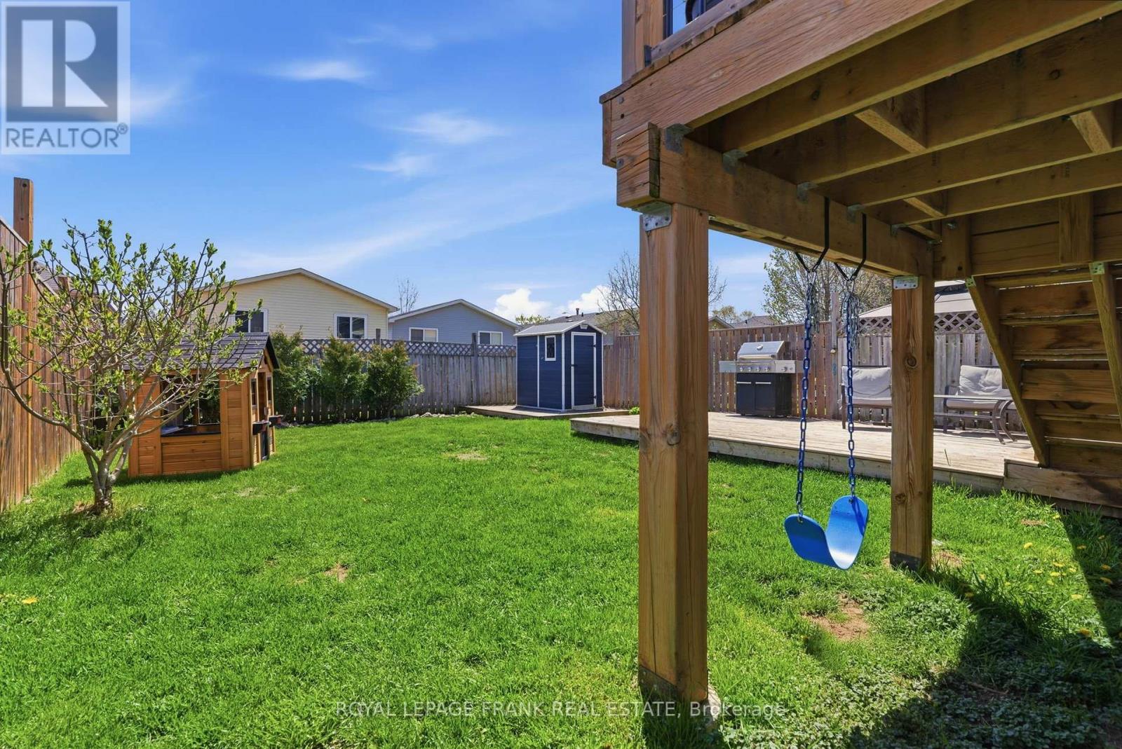72 BROADLANDS CRESCENT - 31