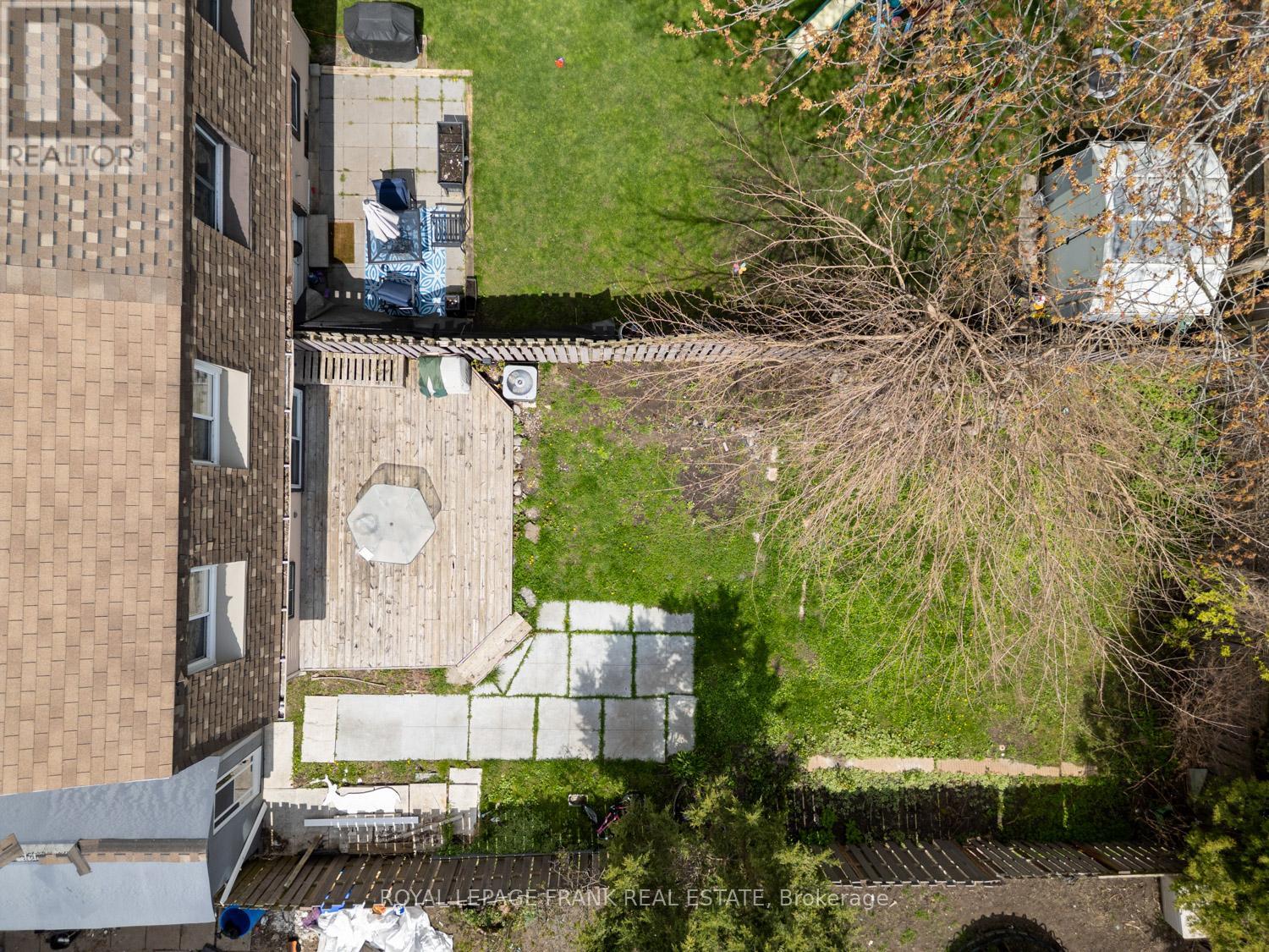 521 GAYLORD DRIVE - 25