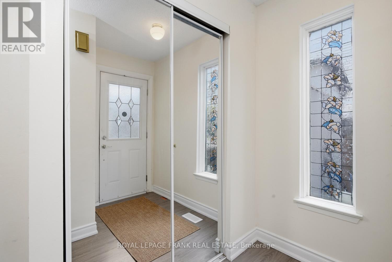 521 GAYLORD DRIVE - 4