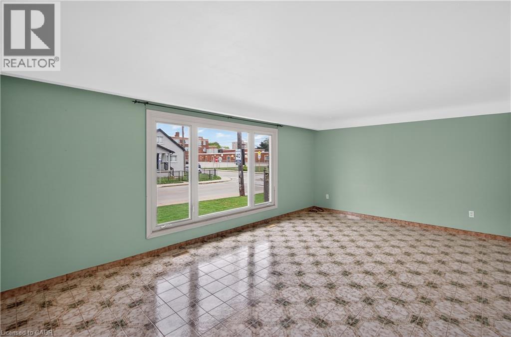 162 MOUNTVILLE Avenue, Hamilton, Ontario, L9A1E7 — Photo 5