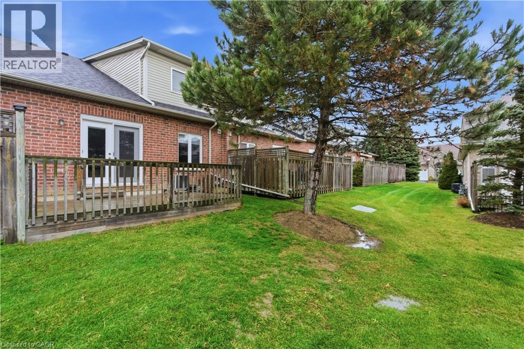 9 MANITOULIN Trail, Glanbrook, Ontario, L9B2X8 — Photo 42