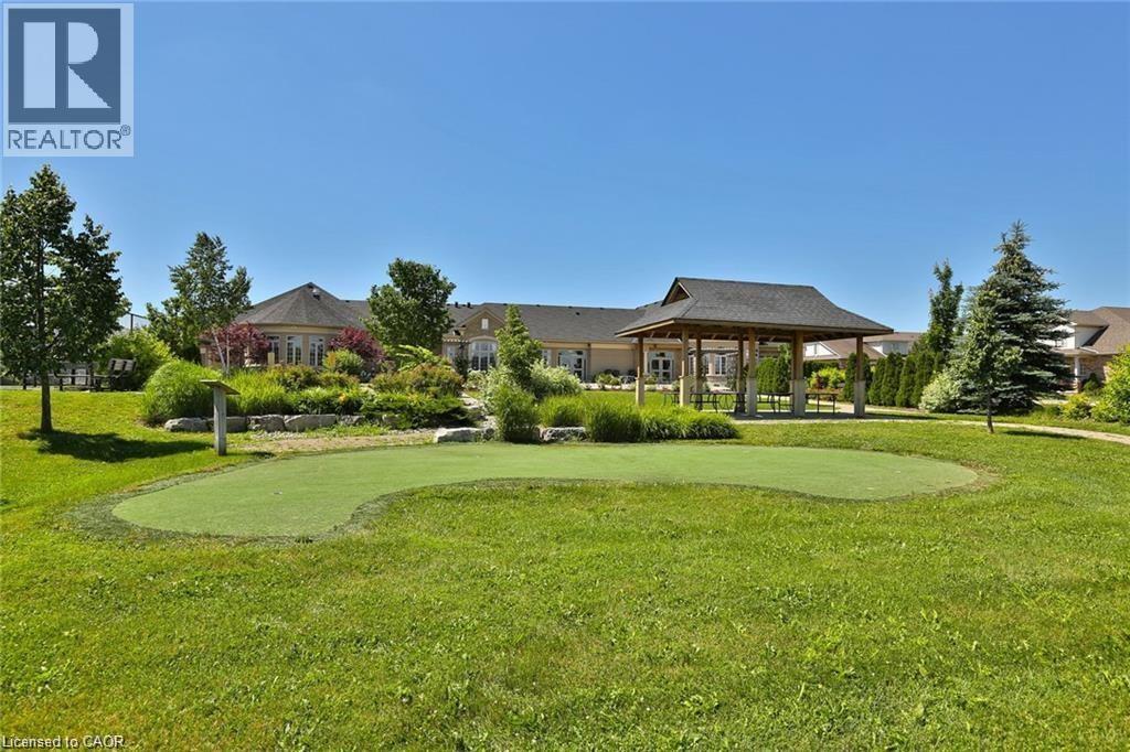 9 MANITOULIN Trail, Glanbrook, Ontario, L9B2X8 — Photo 9