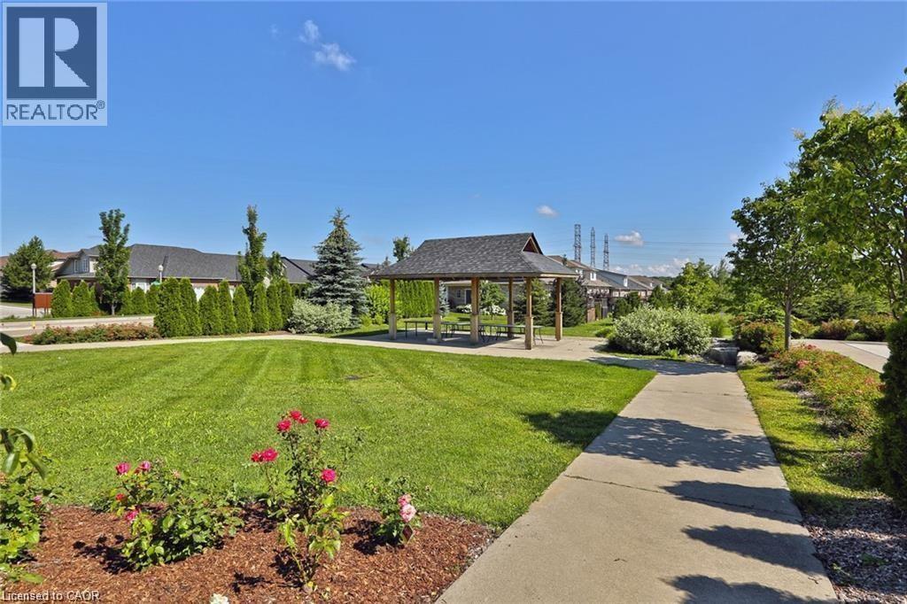 9 MANITOULIN Trail, Glanbrook, Ontario, L9B2X8 — Photo 31