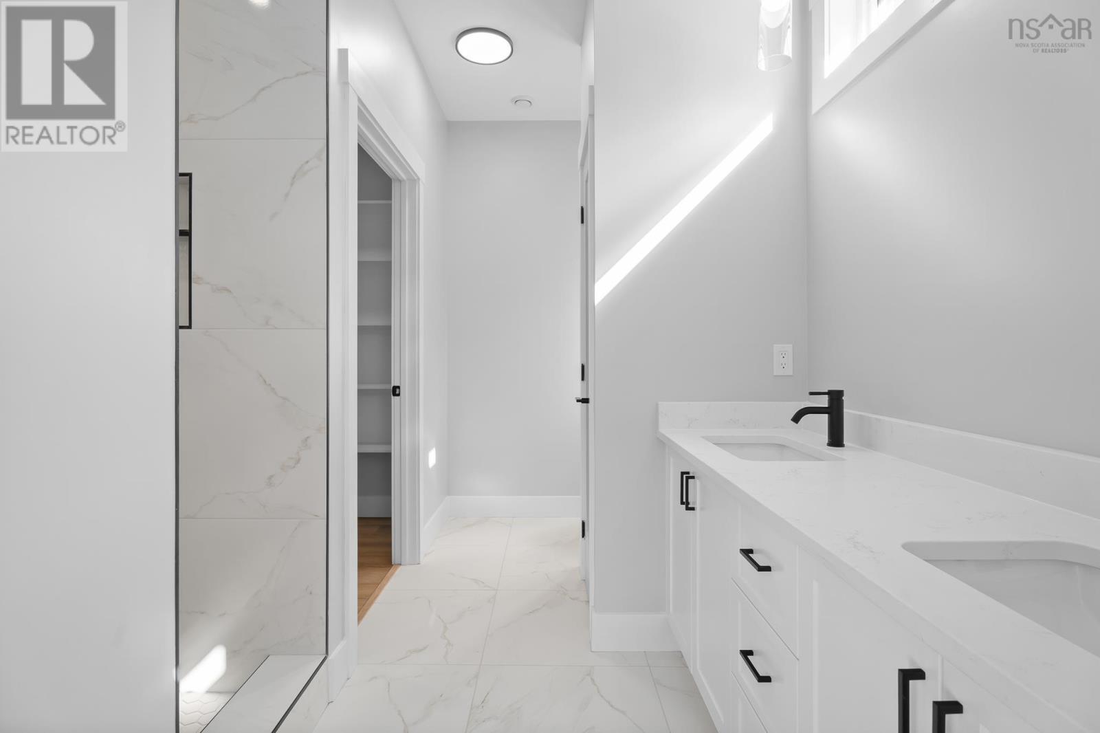 Property 29 of 49 of 122 Zaffre Drive
