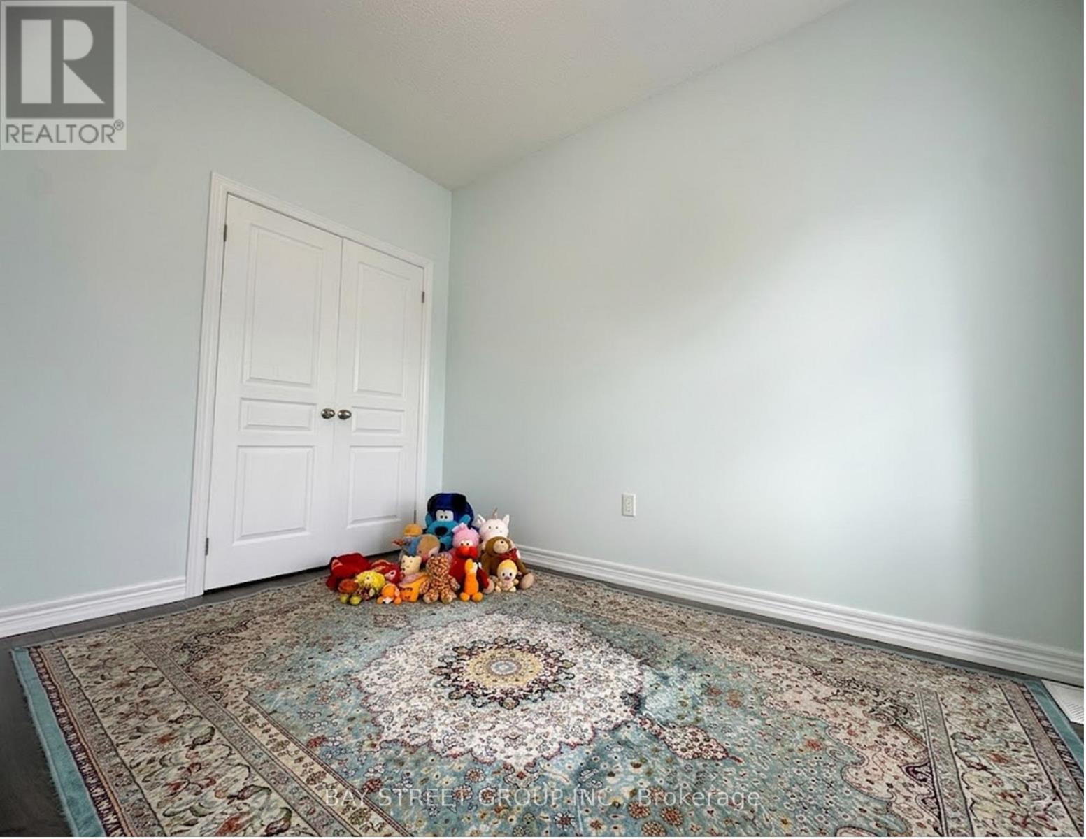 12 MONCEAU ROAD - 34