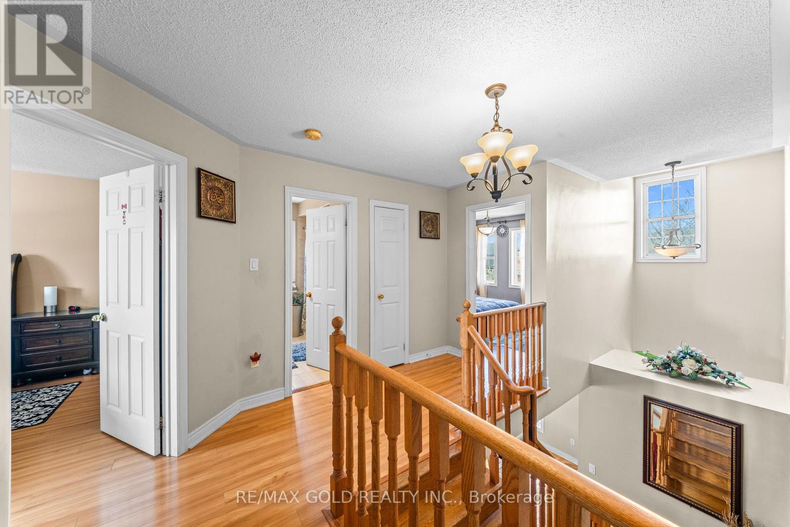 17 CALDERSTONE ROAD - 23