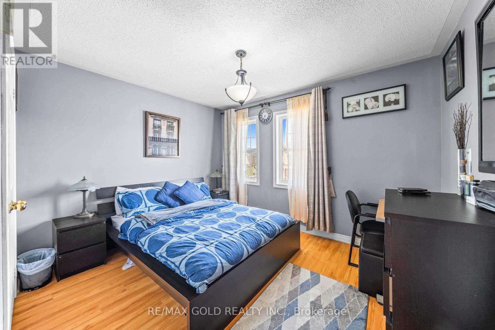 17 CALDERSTONE ROAD - 24