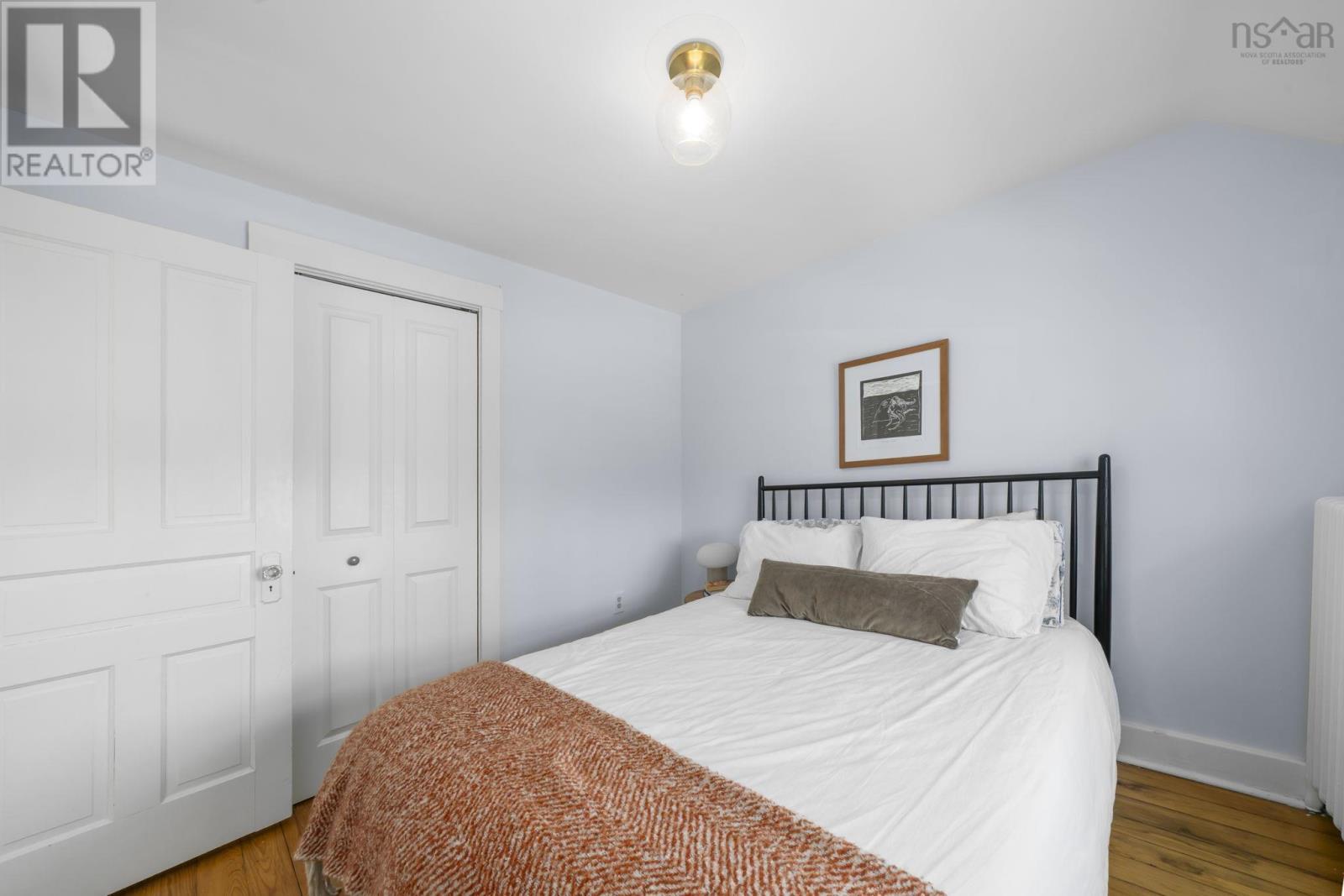 Property 27 of 50 of 6363 Seaforth Street