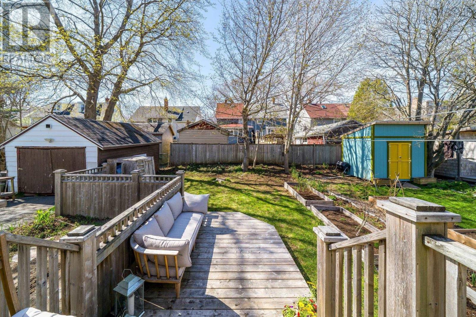 Property 37 of 50 of 6363 Seaforth Street