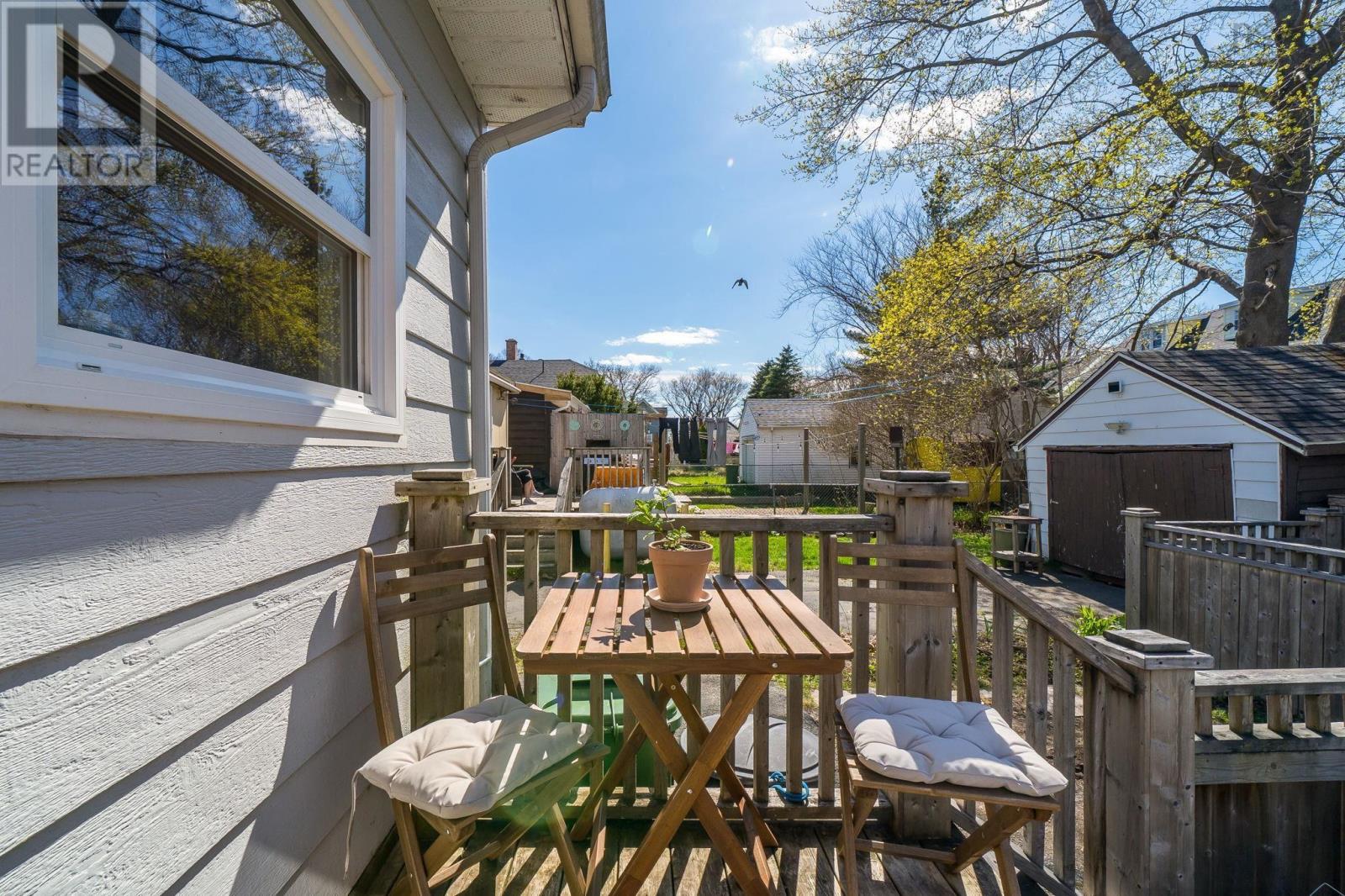 Property 39 of 50 of 6363 Seaforth Street