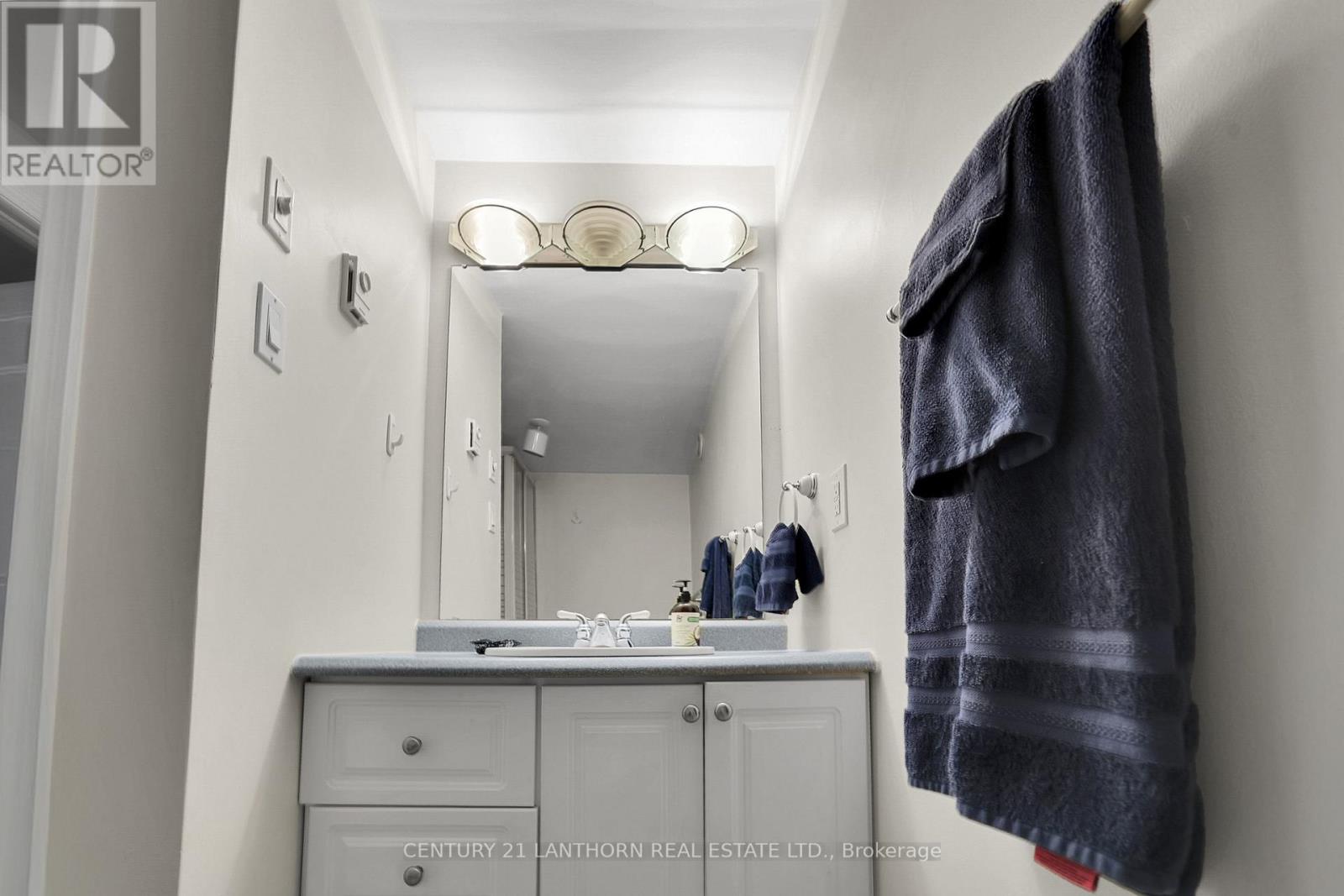 251 HIGH SHORE ROAD - 44