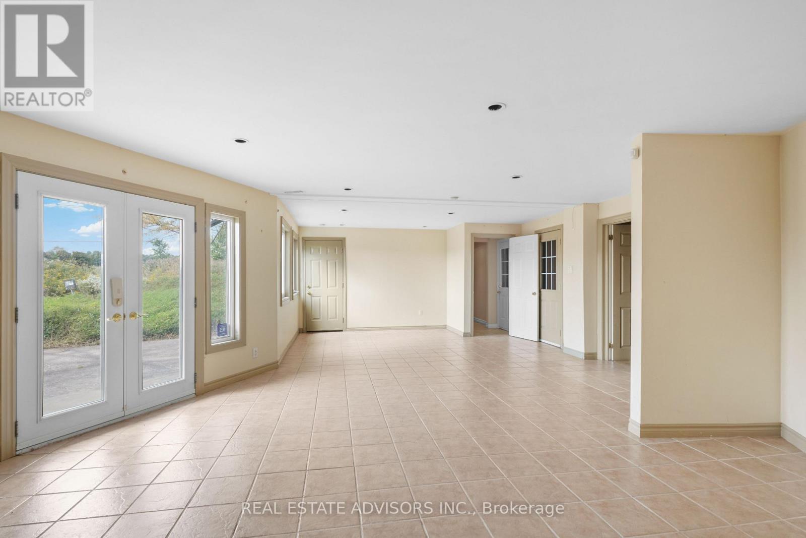 20 BELLS LAKE ROAD - 23