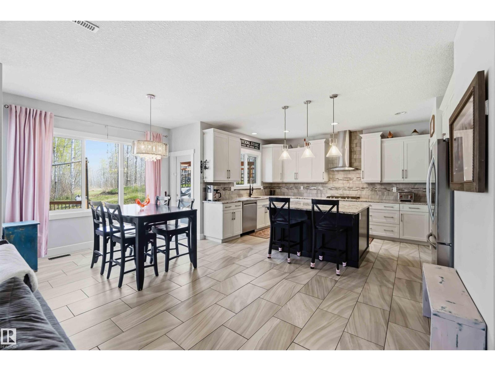 #4 54406 RGE ROAD 15 - 16