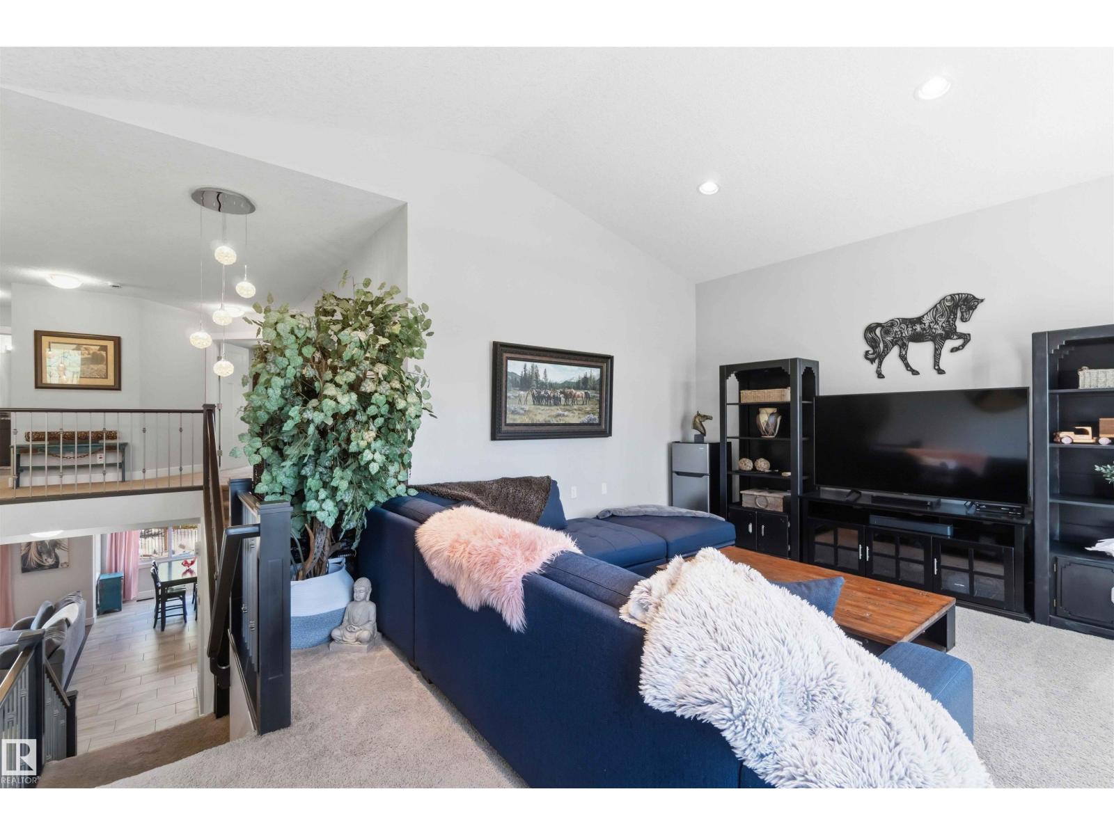 #4 54406 RGE ROAD 15 - 32