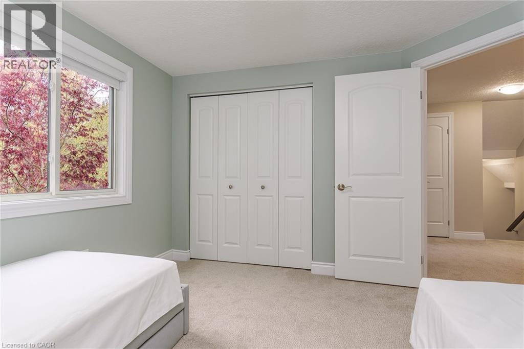 64 MARCY Crescent, Cambridge, Ontario, N3C4H5 — Photo 6