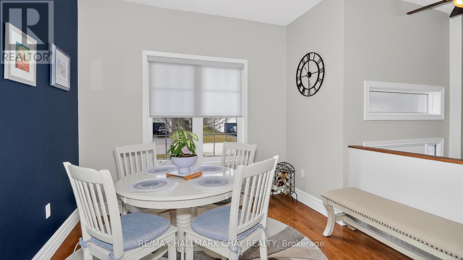 205 COUNTRY LANE - 6