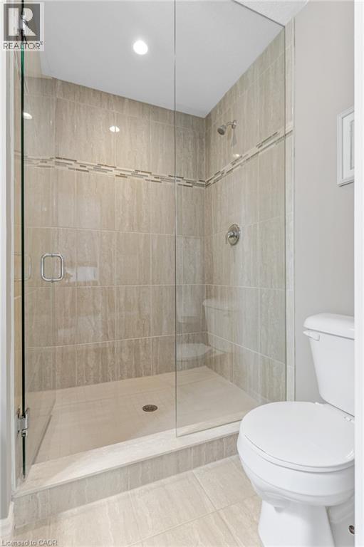 555 CHABLIS Drive Unit# 18, Waterloo, Ontario, N2T0A5 — Photo 20