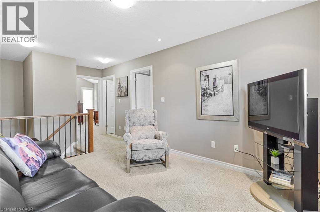 555 CHABLIS Drive Unit# 18, Waterloo, Ontario, N2T0A5 — Photo 25