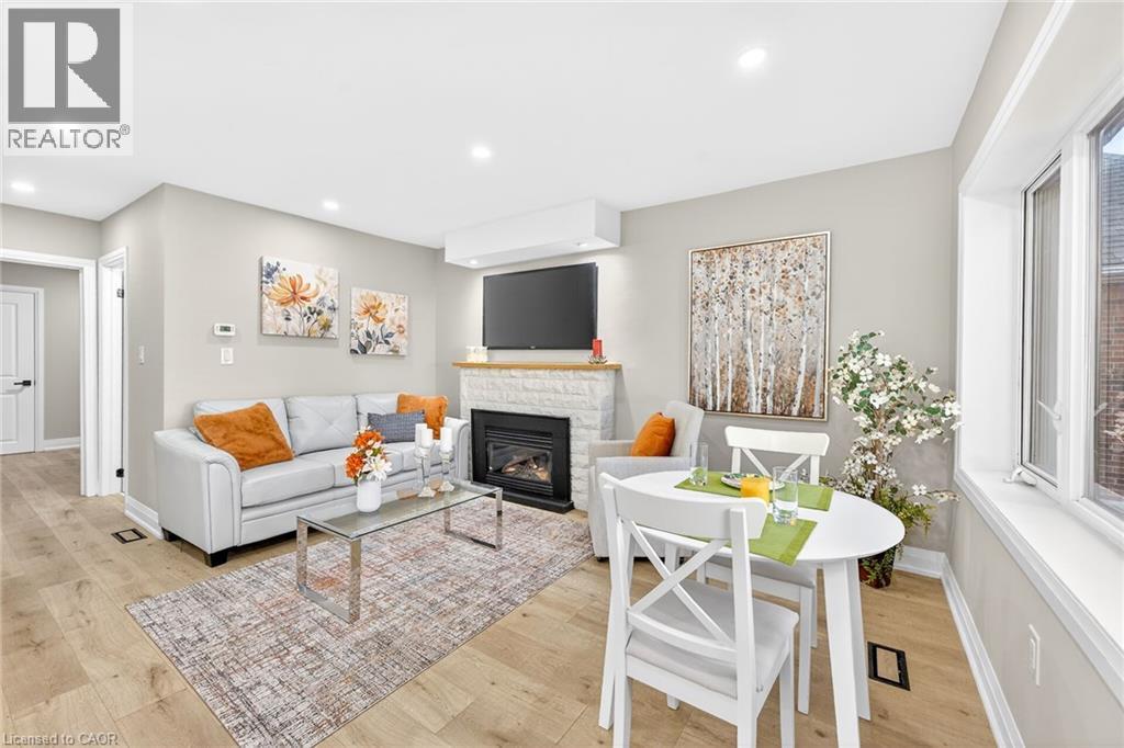 262 BROADWAY Avenue - 14