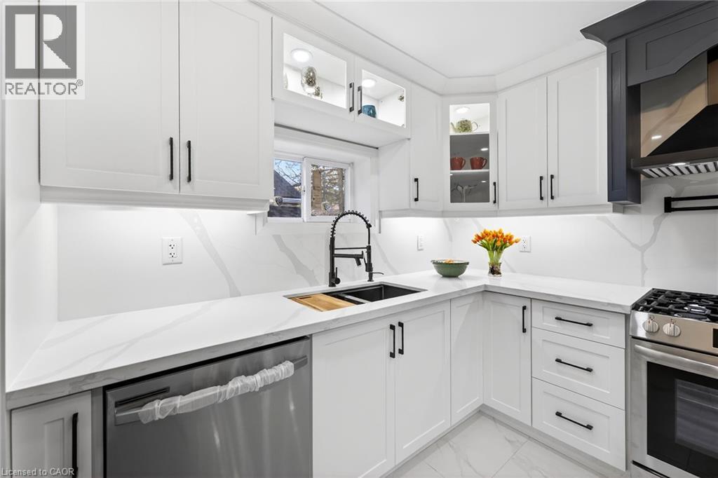 262 BROADWAY Avenue - 11