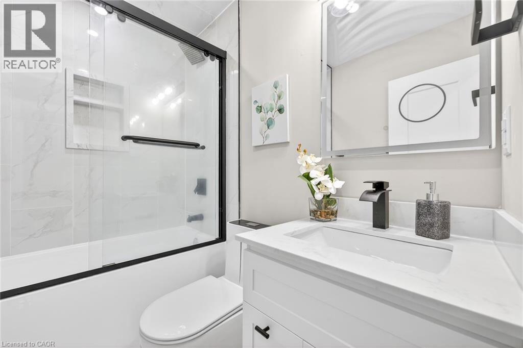 262 BROADWAY Avenue - 21