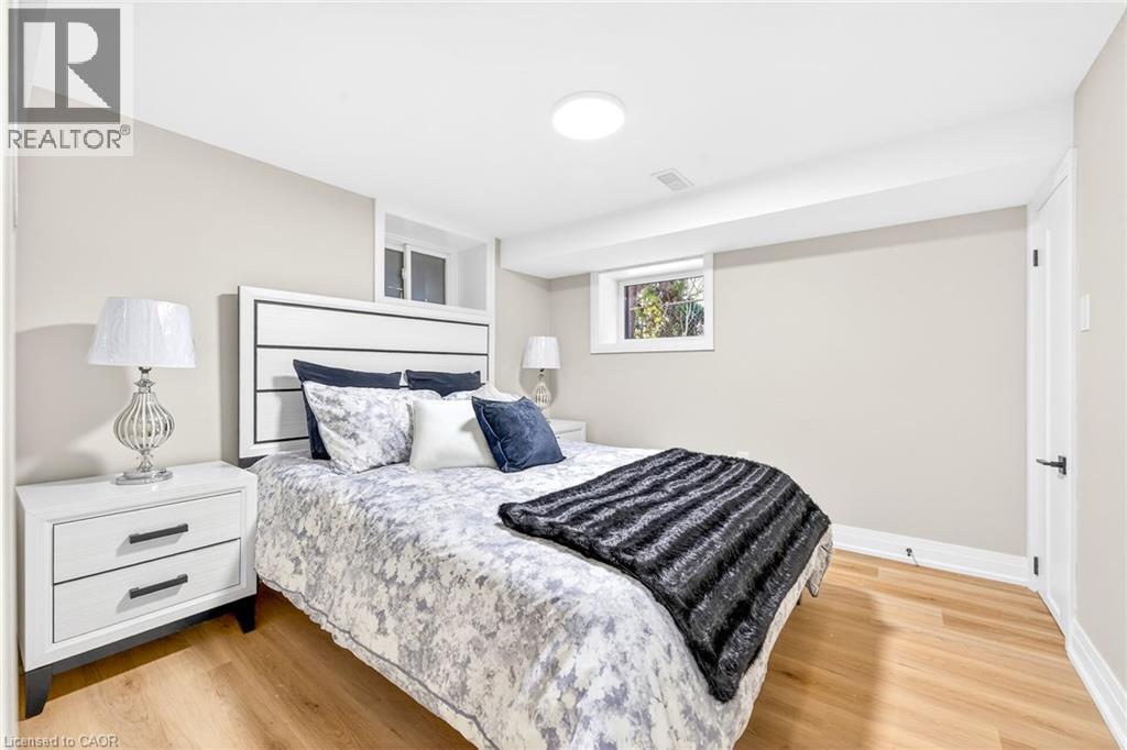 262 BROADWAY Avenue - 36