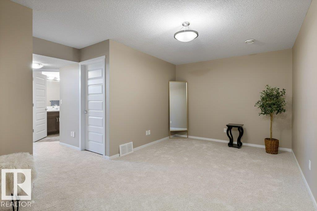 13109 205 ST NW, Edmonton