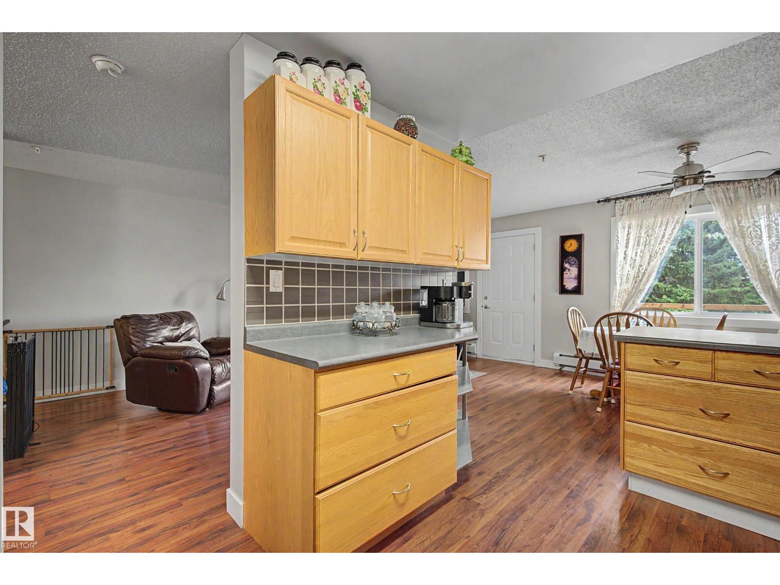 #103 105 MCKENNEY AV - 13