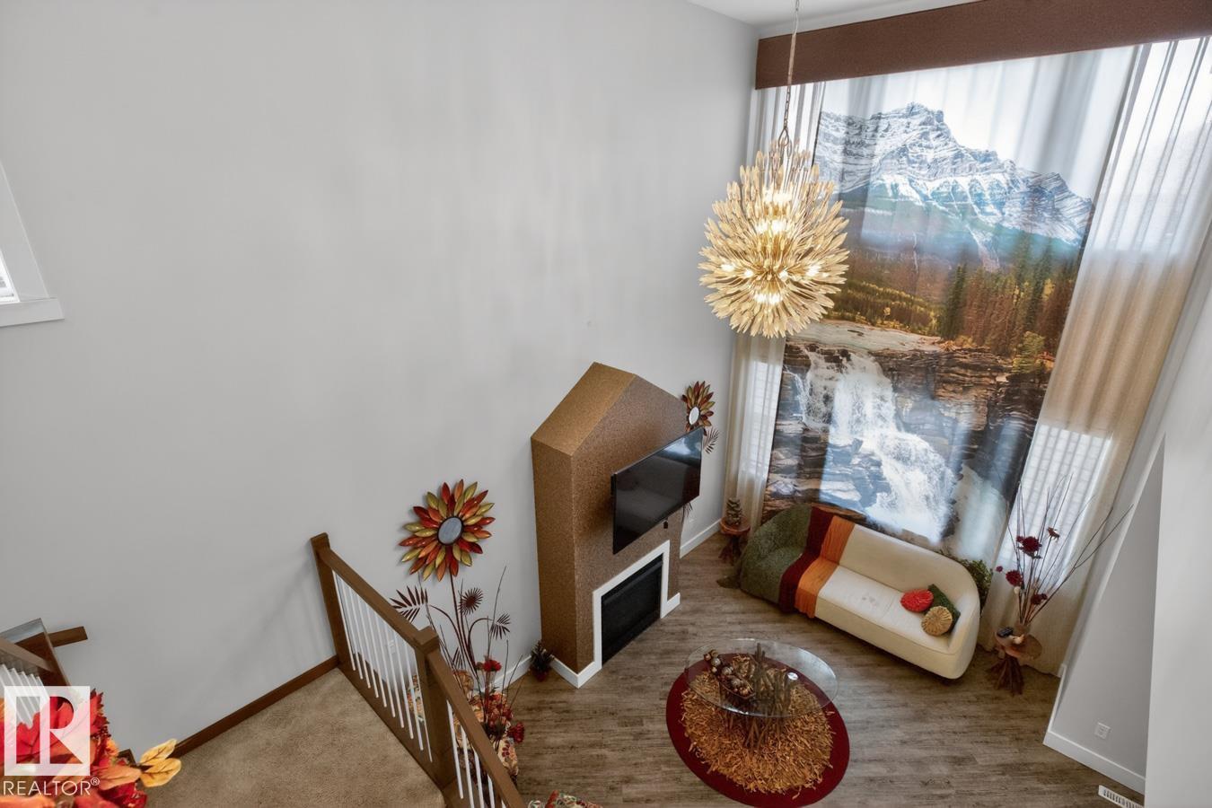 7942 ERASMUS CR NW - 23