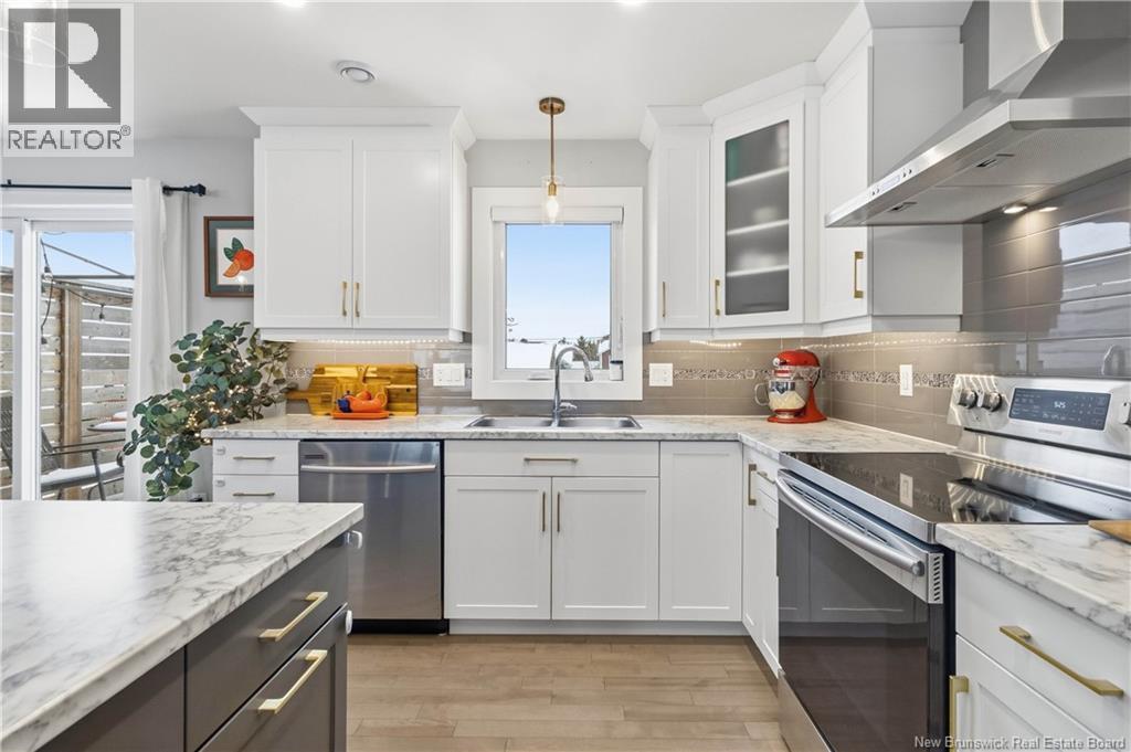 64 Amity Street - 18