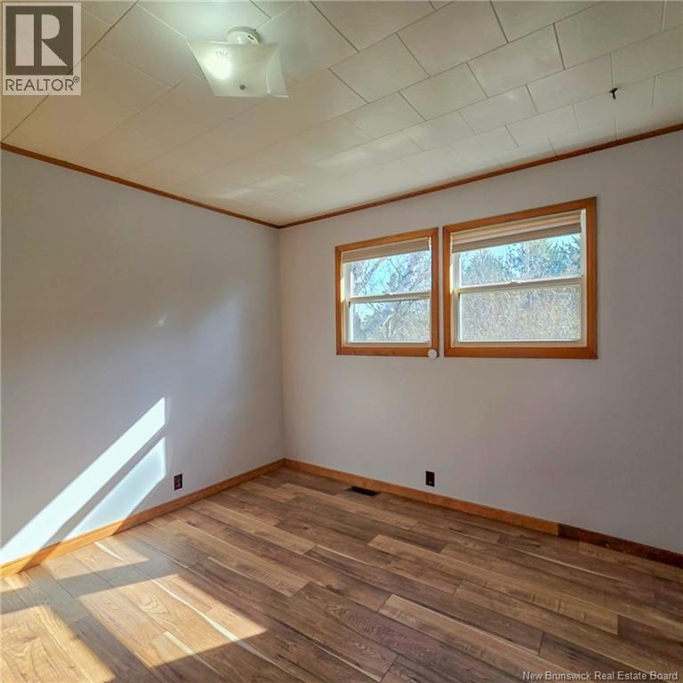 21 Stacey Road - 22