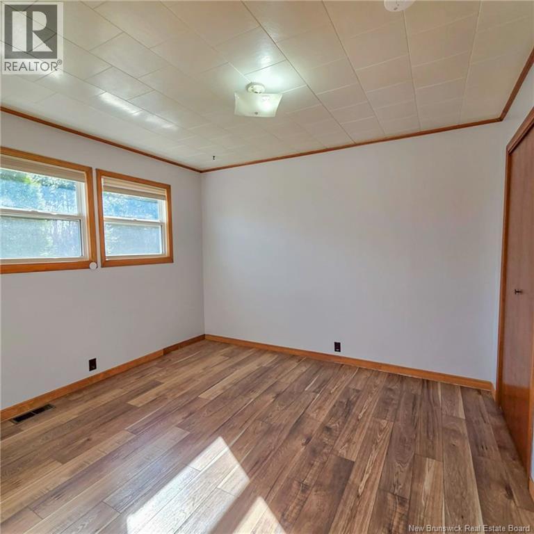 21 Stacey Road - 21