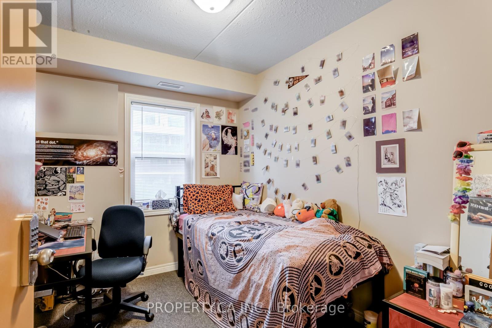 #204 253 LESTER STREET - 22
