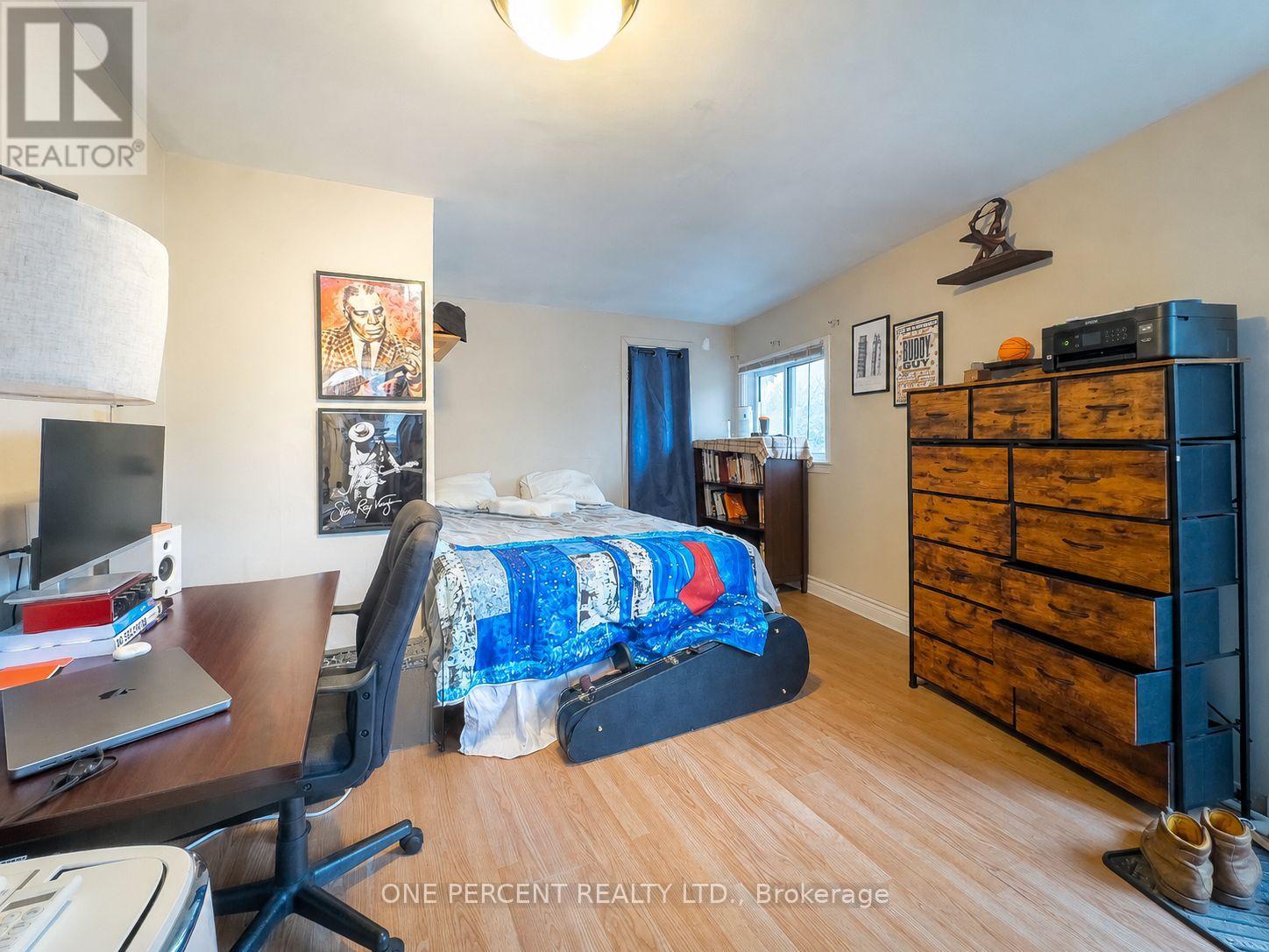 138 CHATHAM STREET - 19