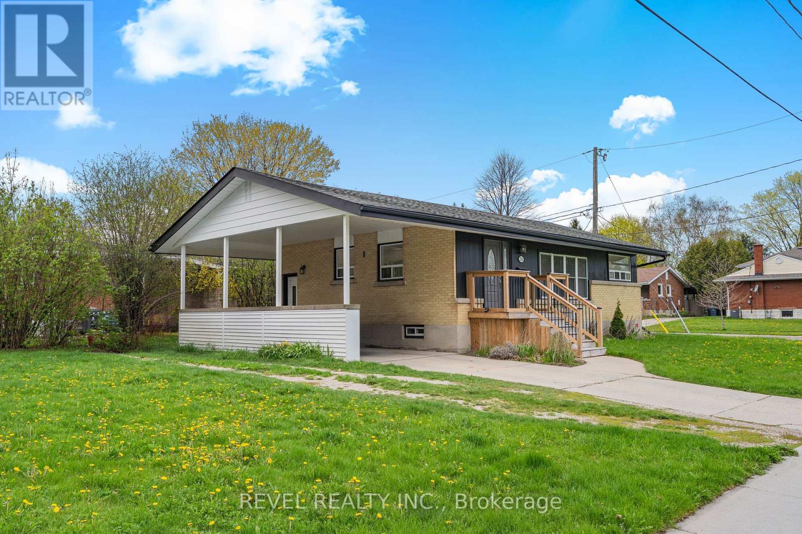 216 STEVENSON STREET N - 33