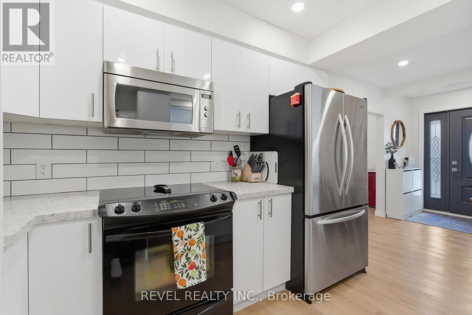 216 STEVENSON STREET N - 5