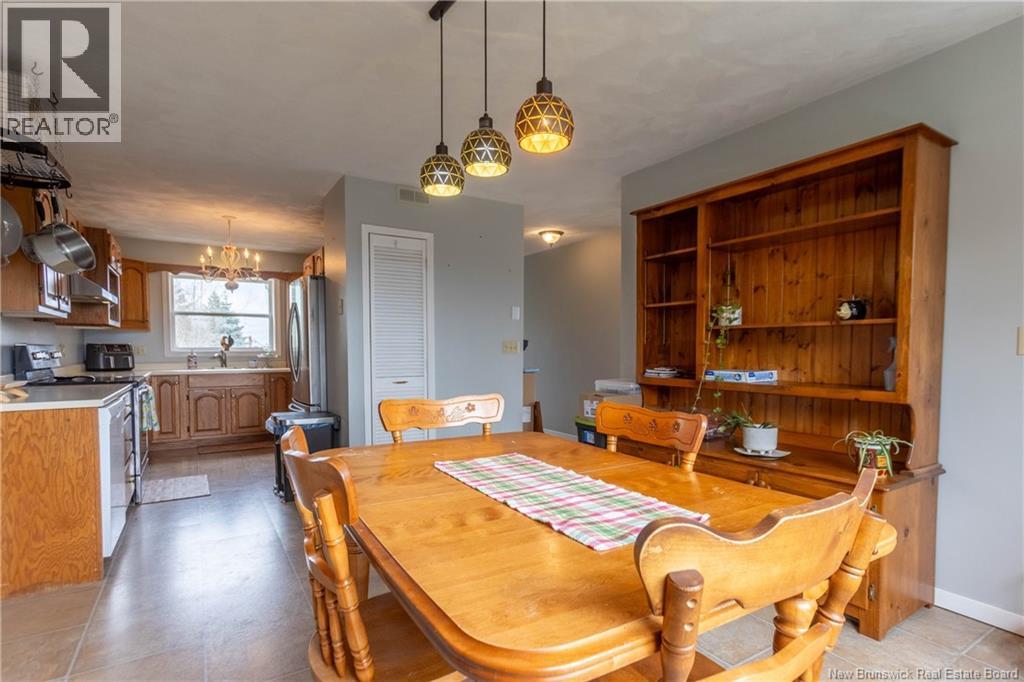 22 Walker Road - 13