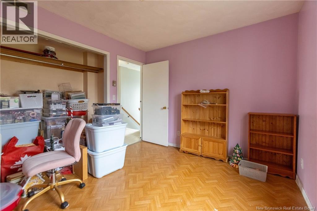 22 Walker Road - 25
