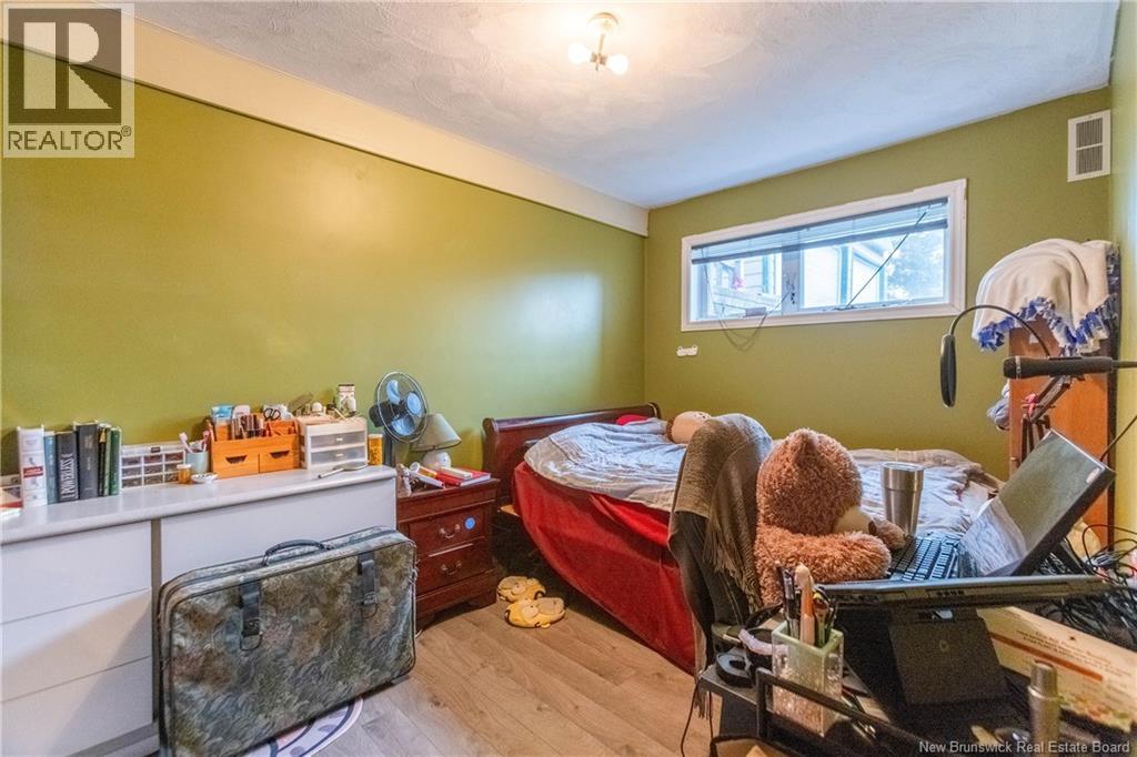 22 Walker Road - 33