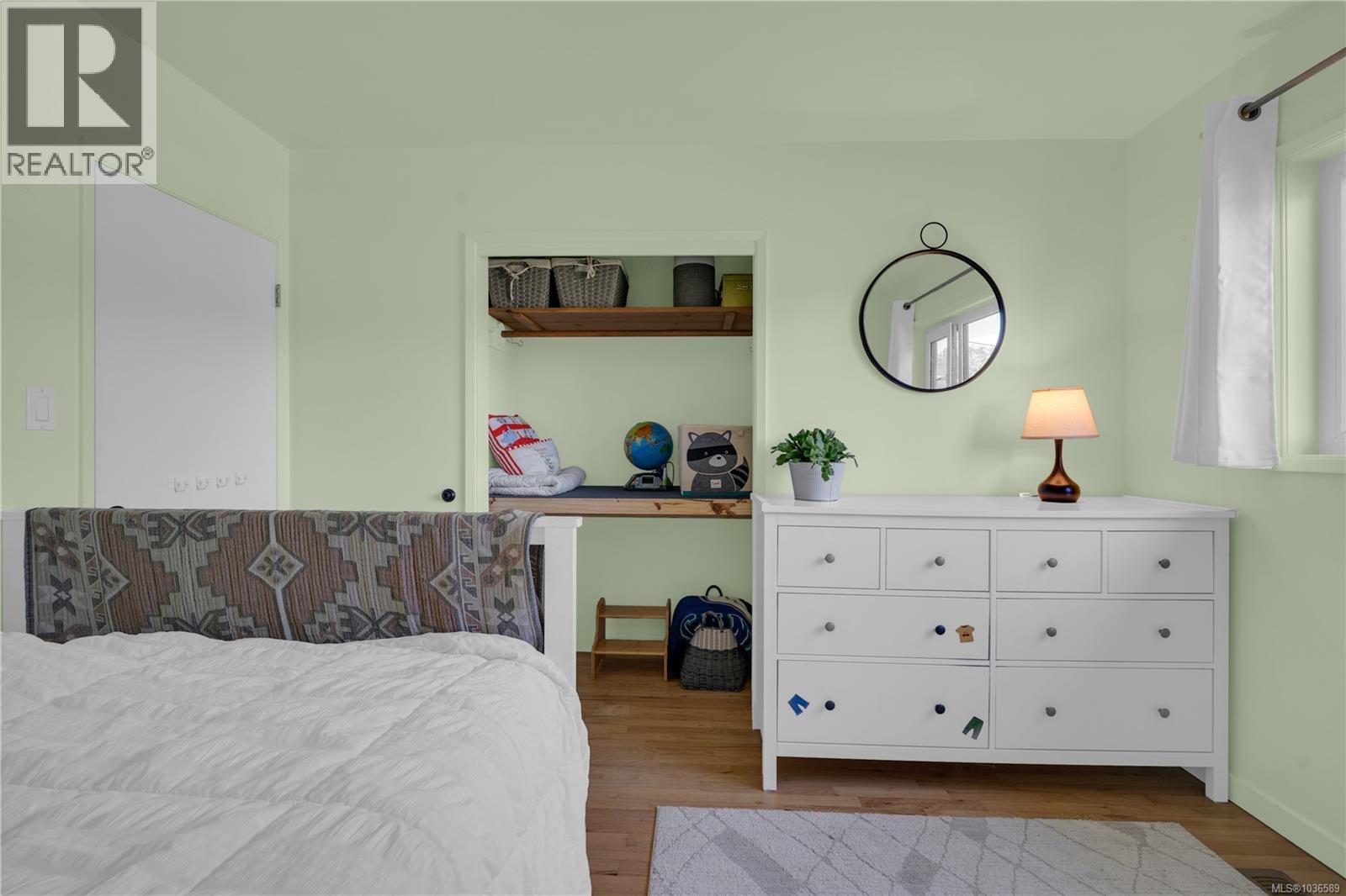  887 Clarke Road West, Central Saanich