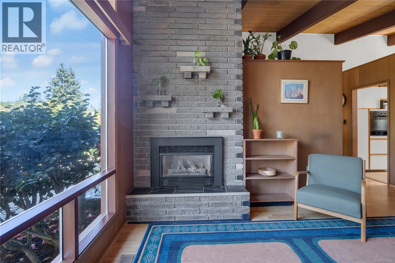  887 Clarke Road West, Central Saanich